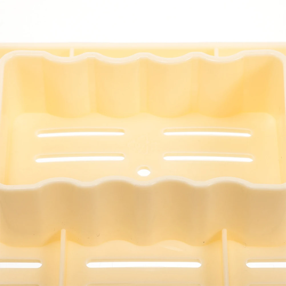 

Tofu Press Mould Stable Lightweight Homemade Tofu Maker DIY Kitchen Box Mold for Quick Water Discharge and Easy Cleaning