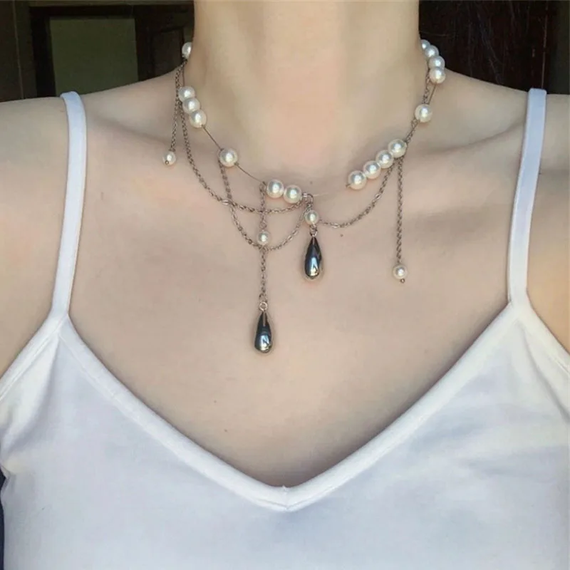Y2K Fairycore Multi-Layer Pearl Choker Necklace Silver Chain Teardrop Pendant Jewelry for Women Statement Neck Jewelry Accessory