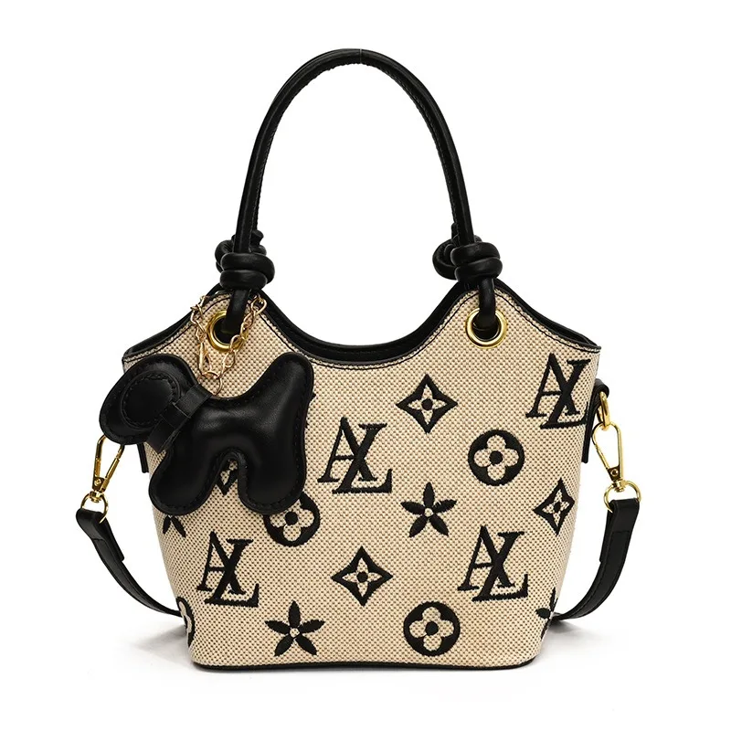 

2025 New Commuter Tote Bag for Women - Large Capacity, Vintage Printed Design, Stylish Handheld, Ideal for Office & Daily Use