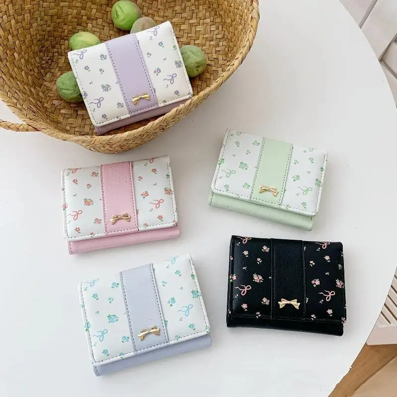Cute Floral Print Faux Leather Wallet With Gold Bow Deco And Multiple Card Slots Perfect For Girls Daily Use Travel
