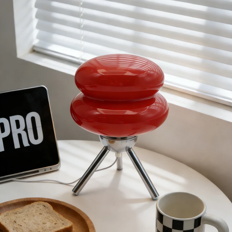 

Прямые продажи с фабрики, стеклянная настольная лампа Bauhaus середины века, трансграничная версия Amazon Temu, гостиная, спальня, прикроватная тумбочка, креативная