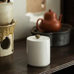 Modern White Porcelain Tea Jar Golden Crown Lid Portable Sealed Storage Jar Candy Nut Box Food Storage Container Home Decoration