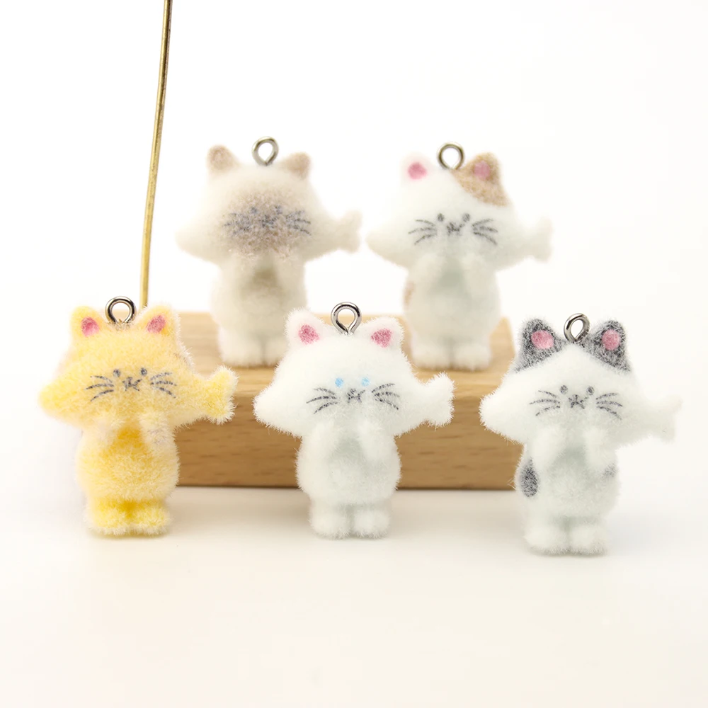 20pcs 3D Resin Flocking Cartoon Charms Cute Cat Eating Fish Pendants for DIY Making Jewelry Accessories Material Wholesale