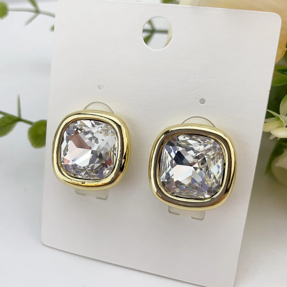 Yuminglai Fashion Luxury Dubai Jewelry Accessories Superior Quality Goldplated Earrings for Women FHK28119