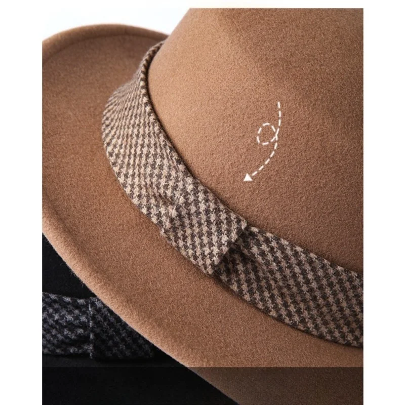 小柄な人は、トップの胴回りに沿ってフラットな帽子をかぶる女性のエレガントなファッション