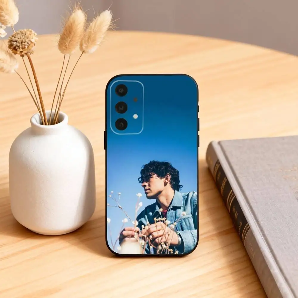 حافظة هاتف Singer J-Joe J-Jonas لهاتف سامسونج S25,24,23,22,30,21,10,9,Ultra,Plus,Lite,FE,4,5G حافظة سوداء ناعمة #5