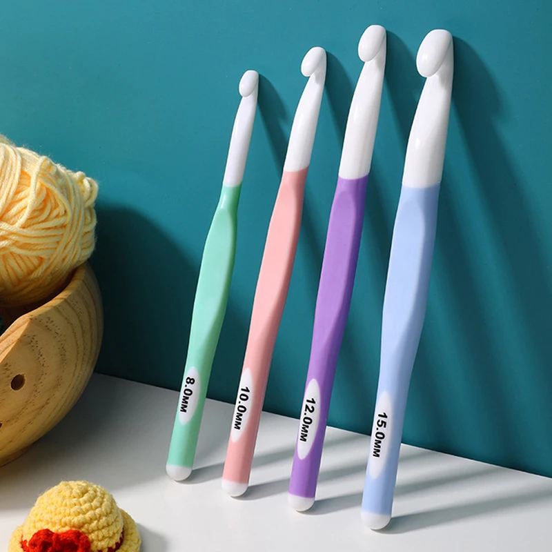 Рисунок 2 - Набор больших крючков унисекс для