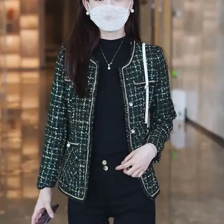 سترة عصرية قصيرة للسيدات على طراز العطر لخريف وشتاء جديدة كبيرة الحجم سترة ربيعية عصرية من ألياف البوليستر المستديرة Co #3