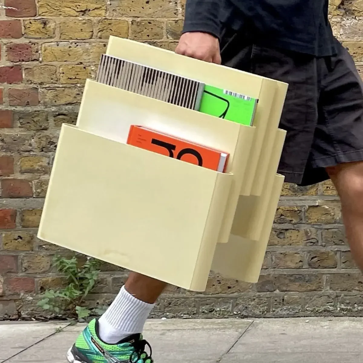 Plastic Study Storage Bookshelf Home Floor Magazine Rack Bedroom Storage Rack Desktop Decorative Bookshelf Photo Props