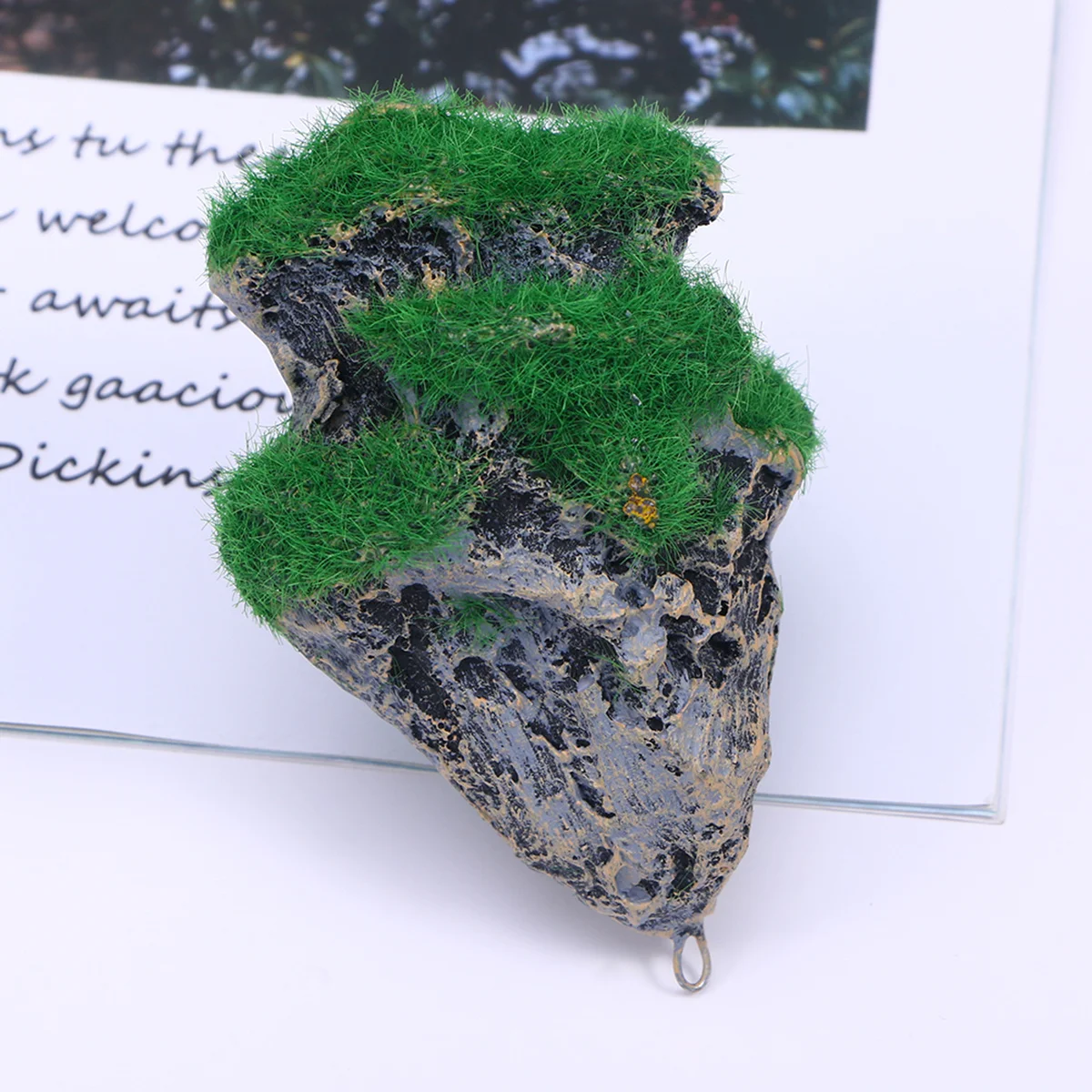 

Floating Artificial Stone Aquarium Decor Fish Tank Decoration Adjustable String Like Ornament Size S