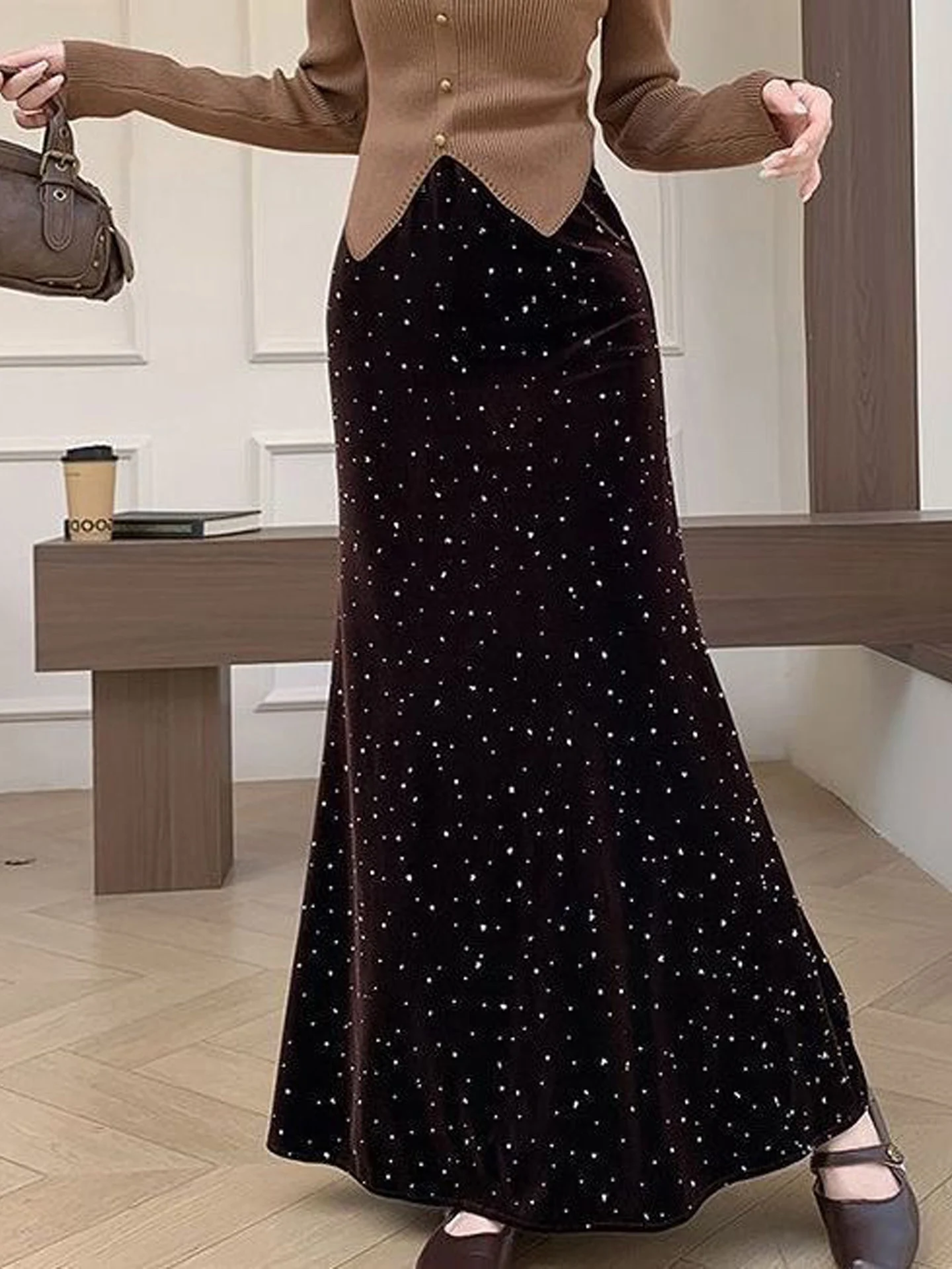 Gold Velvet A-Line  Skirt Women's High Waist Heavy Embroidery Slim Fit Long Fish Tail Skirt Trendy Commute Style Skirt