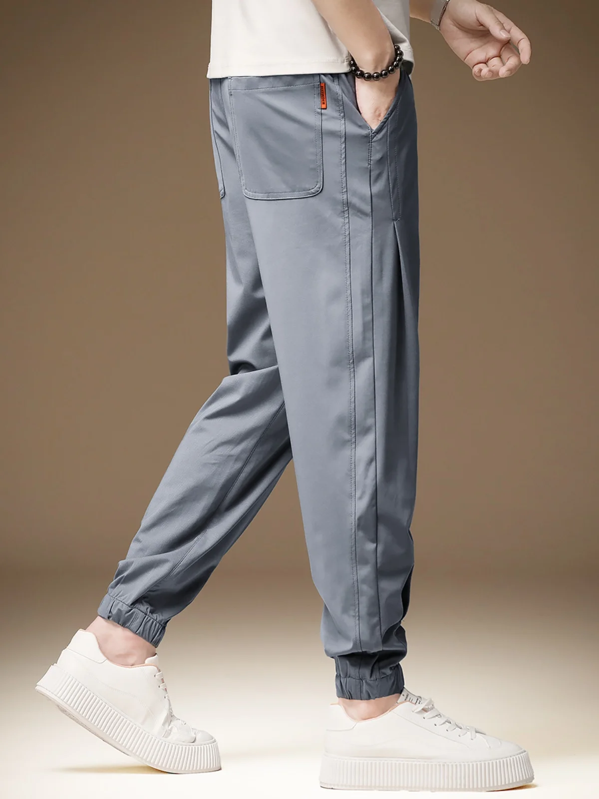 

Осенние Новые Мужские Повседневные Брюки из Ледяного Шелка с Охлаждающим Эффектом, Свободные, Больших Размеров, Модные Спортивные Штаны, Быстросохнущие, Стильные, Городские