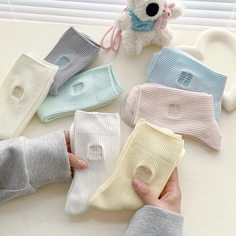 

10 пар новых весенне-осенних женских носков с вышивкой, носки до середины икры