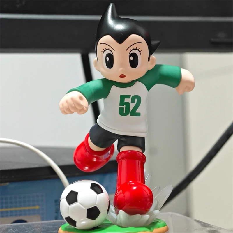 Astro Boy różnorodna figurka z serii życia lalki zabawki astroboyów ozdoba na biurko prezent świąteczny dla dzieci Model figurki Anime