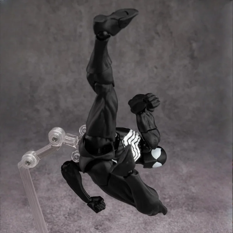 

Mess Toys Black Neighbor Symbiont Spider-Man Model Hand Joint Movable Trend Toy Desktop Ornaments Birthday Gift Collection