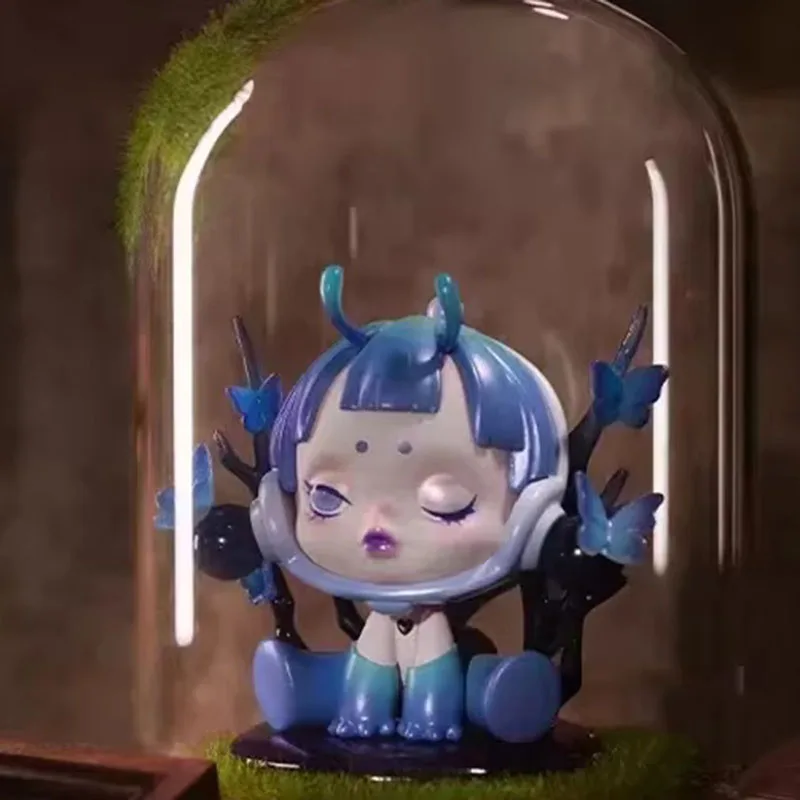 

SKULLPANDA The Mare of Animals Series 100% Original Blind Box Surprise Mystery Box Cute Anime Action Figure Ornaments Figurines