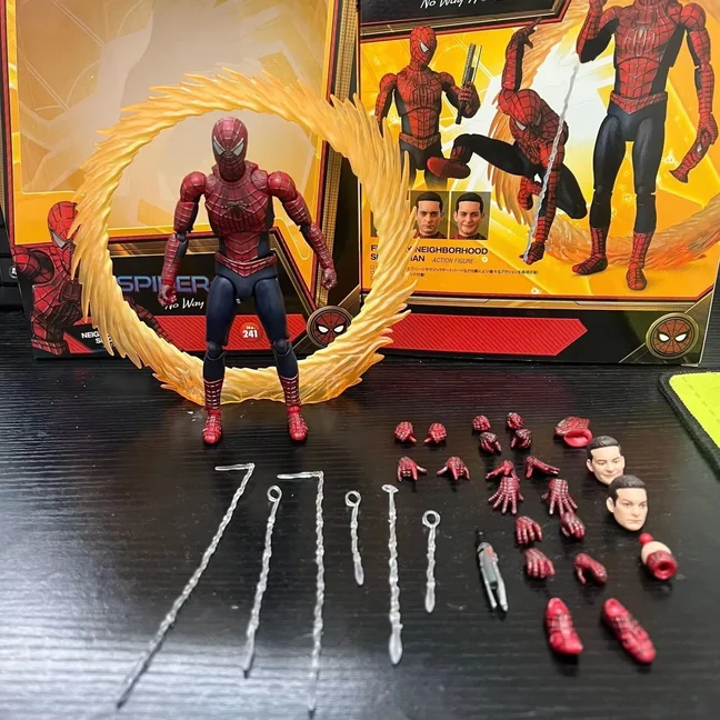 アメコミ MAFEX FRIENDLY NEIGHBORHOOD SPIDER-MAN Mafex Marvel Friendly Neighborhood Spider-