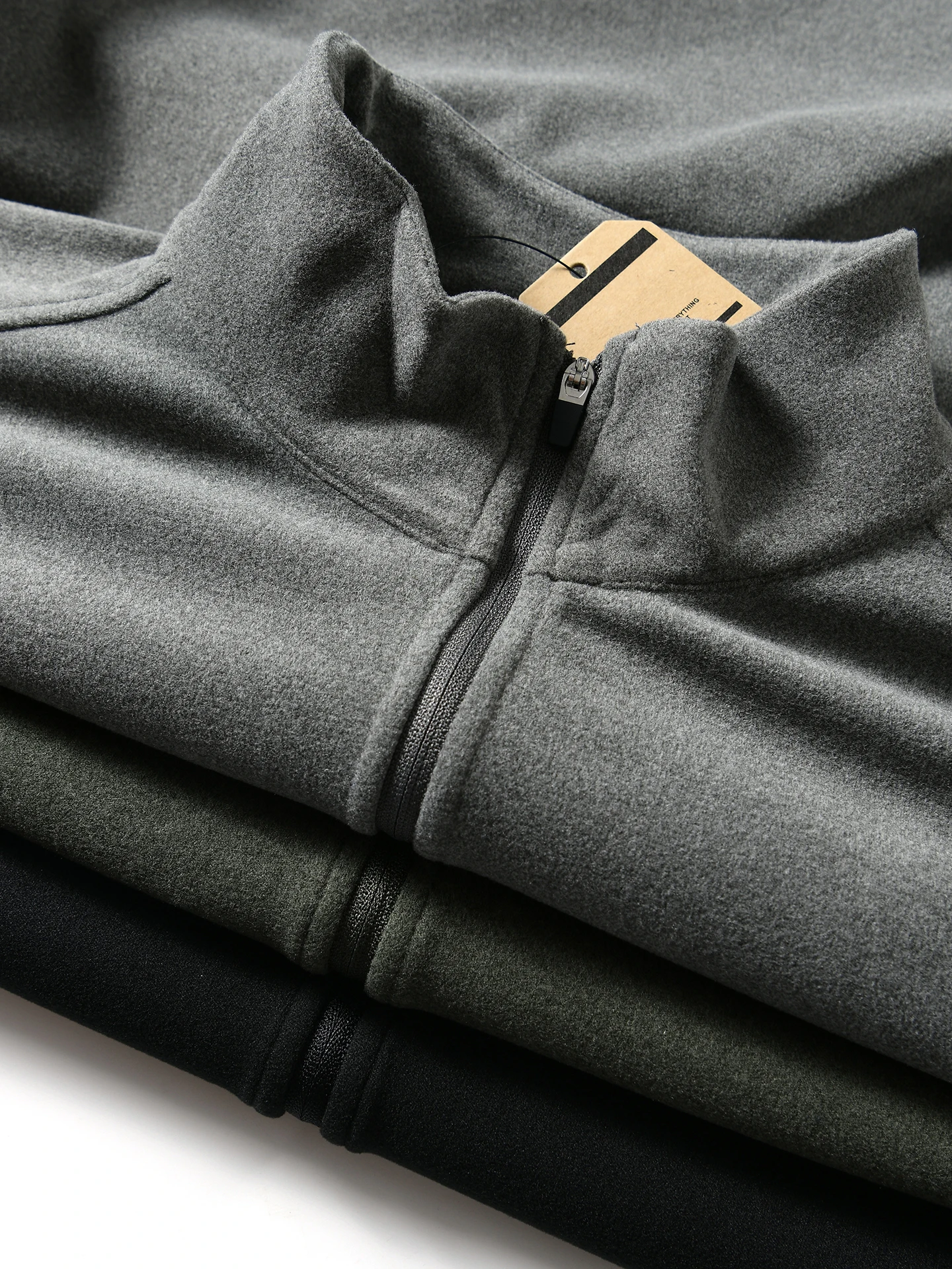 

Quick Warmth Cationic Half Zip Casual Color Long Sleeve T-Shirt for Men Autumn Winter Base Layer Shirt Polyester Fiber