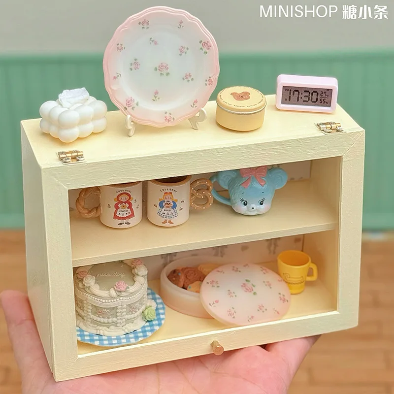 

1:6 and 1:12 Mini Model Doll House Furniture Accessories Flip Display Storage Cabinet Bjd Ob11 Gsc Blyth Soldier Lol Miniatures