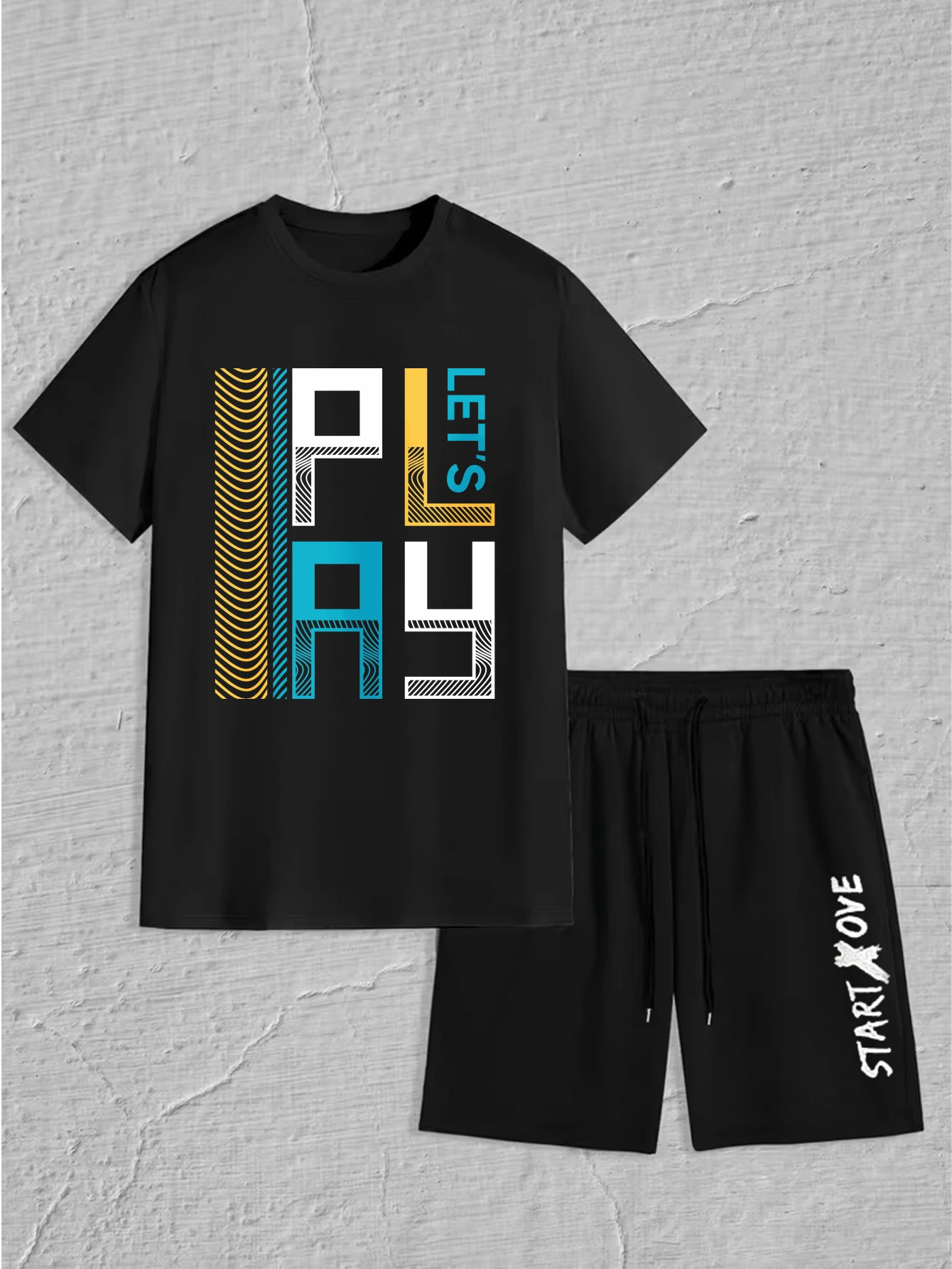 

Мужской комплект 2025 летний комплект мужской одежды, спортивный мужской комплект с круглым вырезом и графическим принтом, комплект одежды