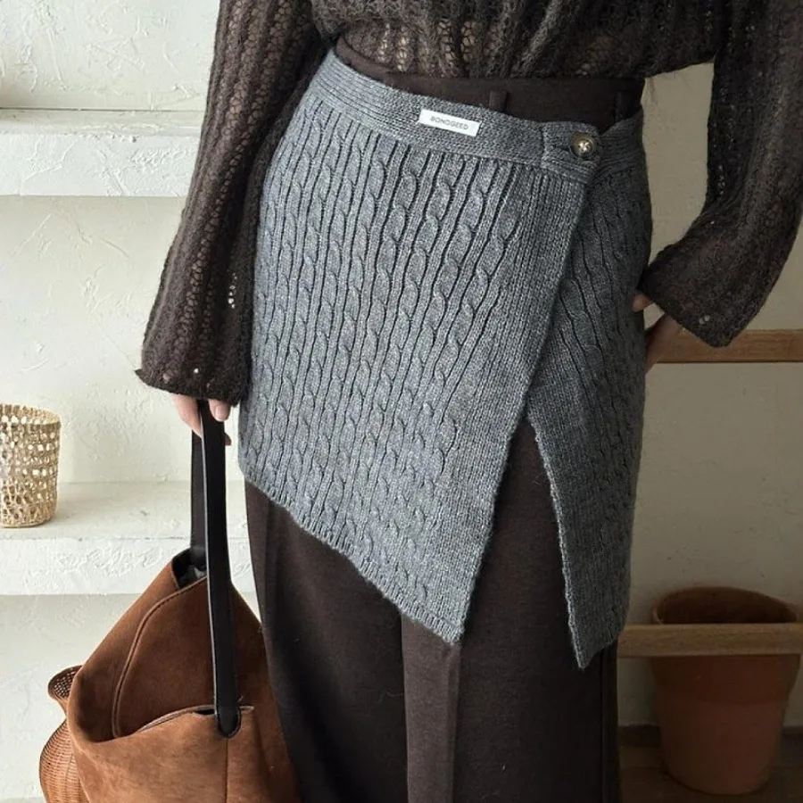 

【HOT】Wool knitted yarn-shaped scarf Korean atmosphere light luxury high-end shawl cloak matching bust skirt