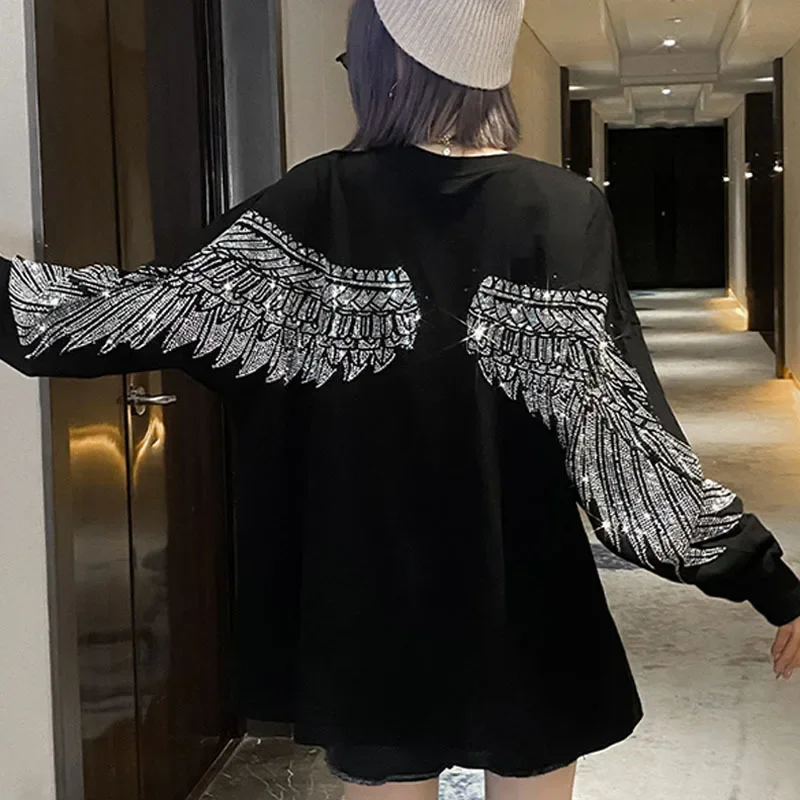 

2024 Spring and Autumn Wings Women's T-shirt Women's Long Sleeve New Loose Heavy Industry Hot Drill Top Woman Tshirts ZL789