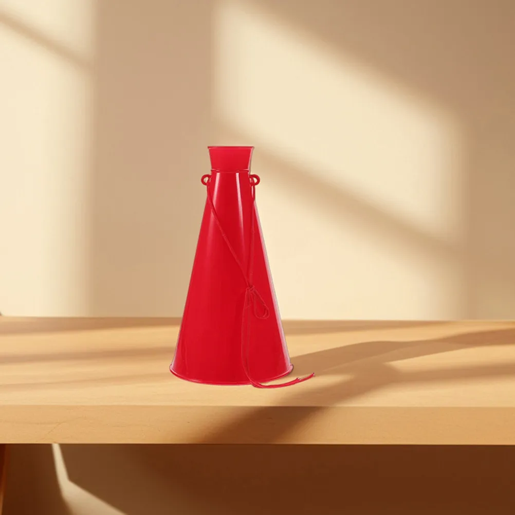 

2 шт. ярких пластиковых мегафонов для болельщиков, портативные громкие гудки для спортивных мероприятий, вечеринок, уличных событий, рупоры