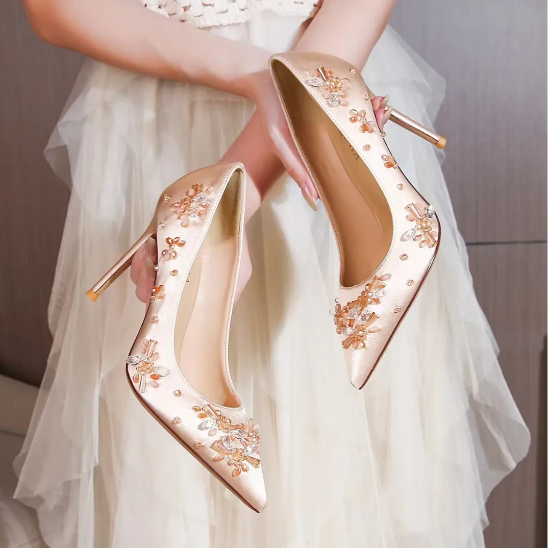 

New French satin pointed fine single order shoes, high heels that are not tiring, wedding shoes for women, crystal shoes