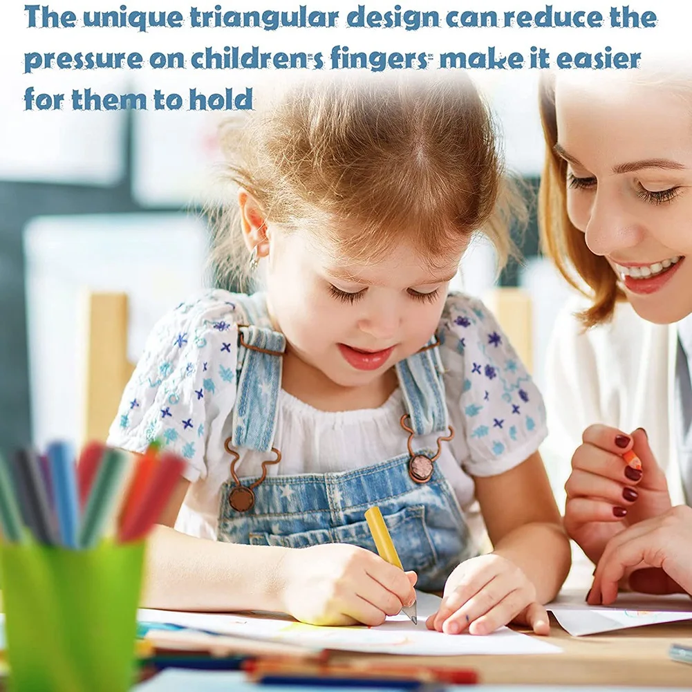 ดินสอสามเหลี่ยมสั้น30ชิ้นดินสอไม้3.5นิ้วสำหรับเด็กวัยหัดเดินสามมุมพร้อมที่เหลาและยางลบ2อัน