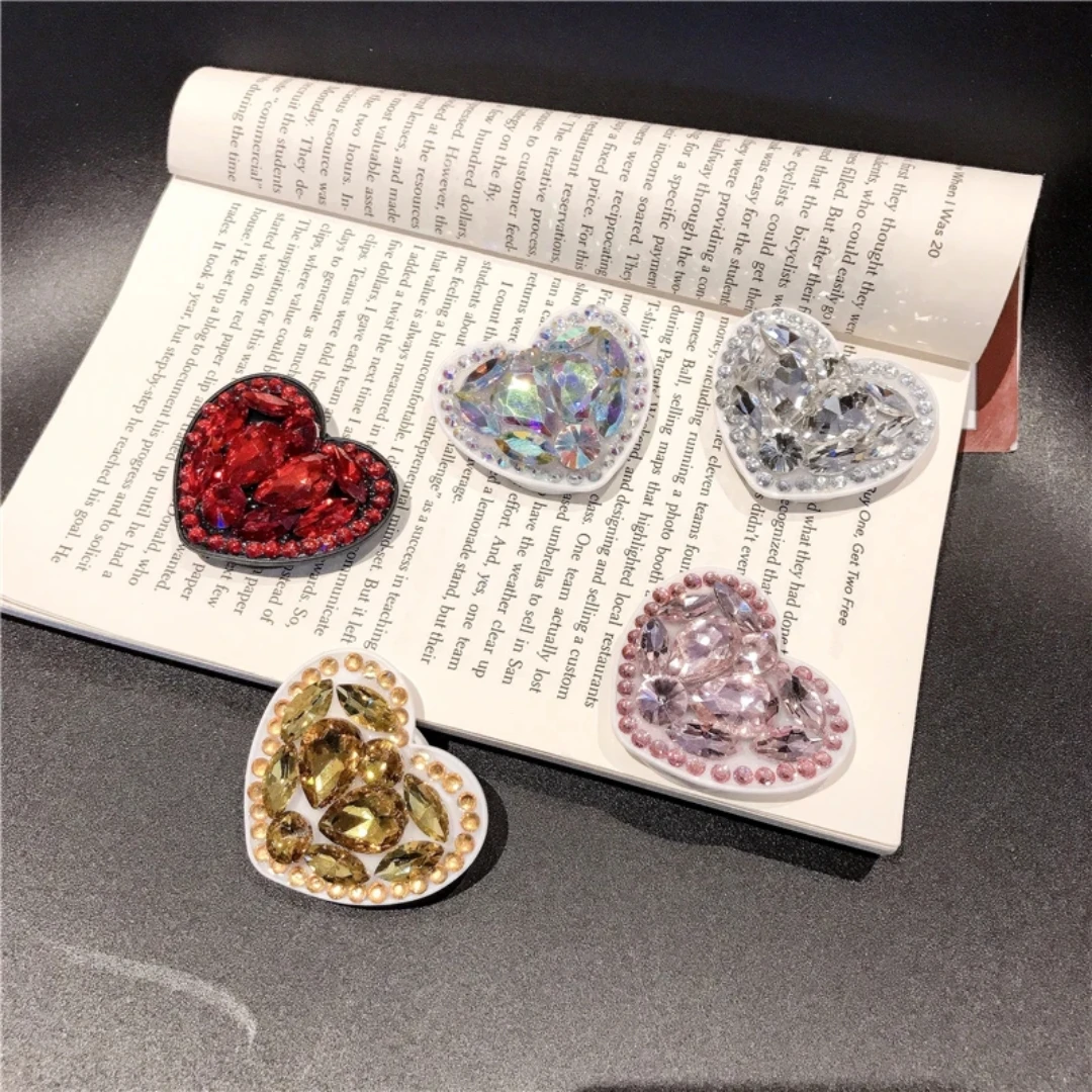

Pack Diamond Heart Snape Phone Socket Universal Expansion Bracket Finger Ring Phone Holder for Smartphone Holder Ejection Socket
