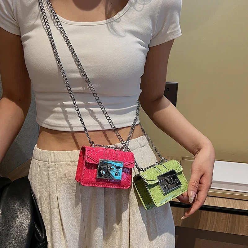 

Fashion Mini Chain Women Shoulder Bag Simple Small Square Bag Mini Crossbody Bag Lipstick Earphone Bags Purses and Handbags