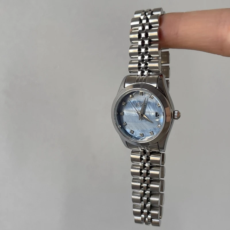 Classic trend women's watch elegant simple romantic temperament 2025 waterproof quartz watch birthday gift