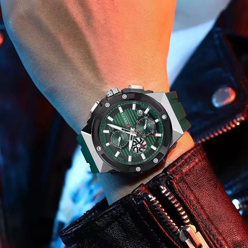 CURREN 8462 Men's Stylish Quartz Watch Waterproof 6-Hand Silicone Strap Wristwatch with Calendar Function