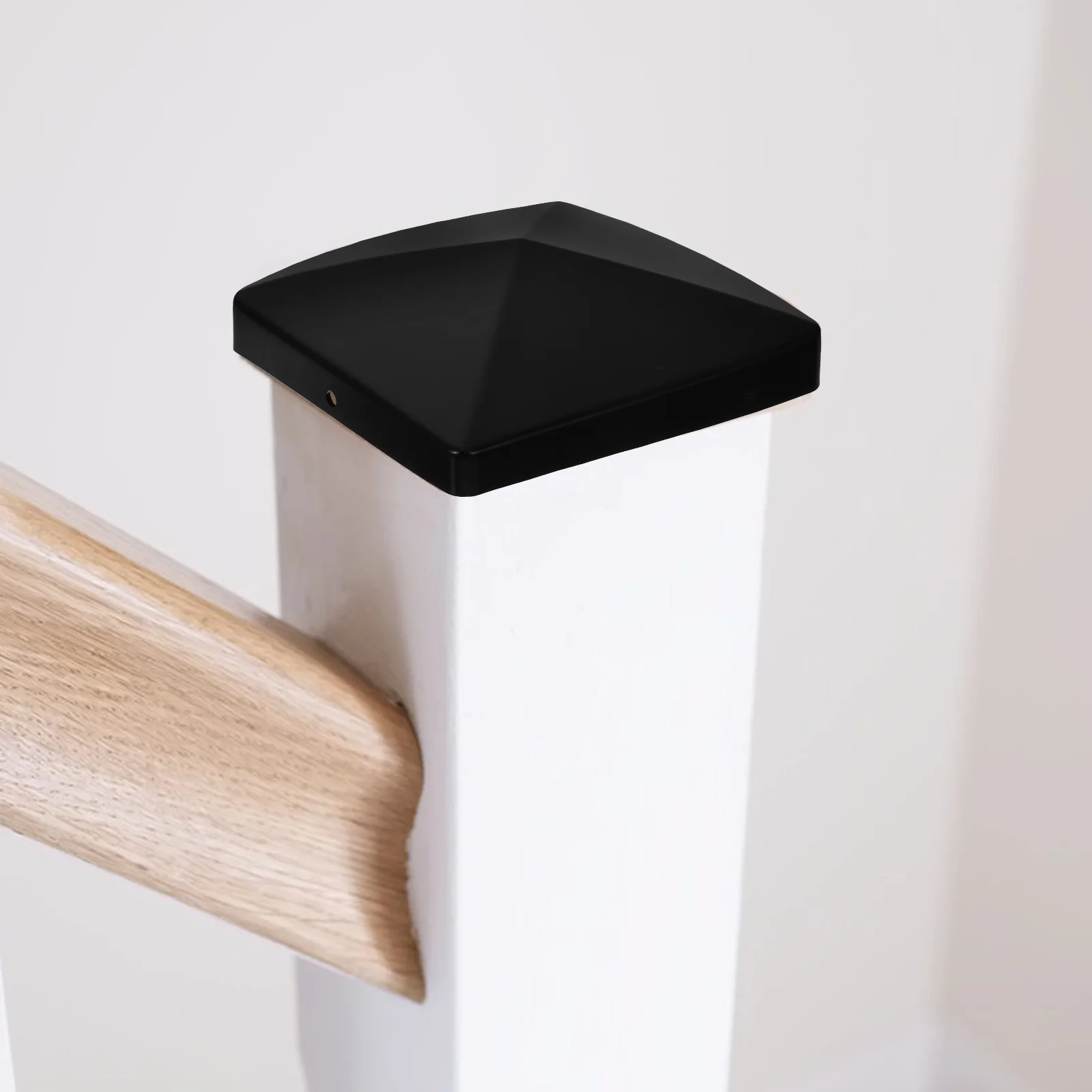 

4 set Plastic Fence Post Caps Smooth Edge Rust Proof Decorative Durable Outdoor Weather Resistant Fence Accessories Guardrail