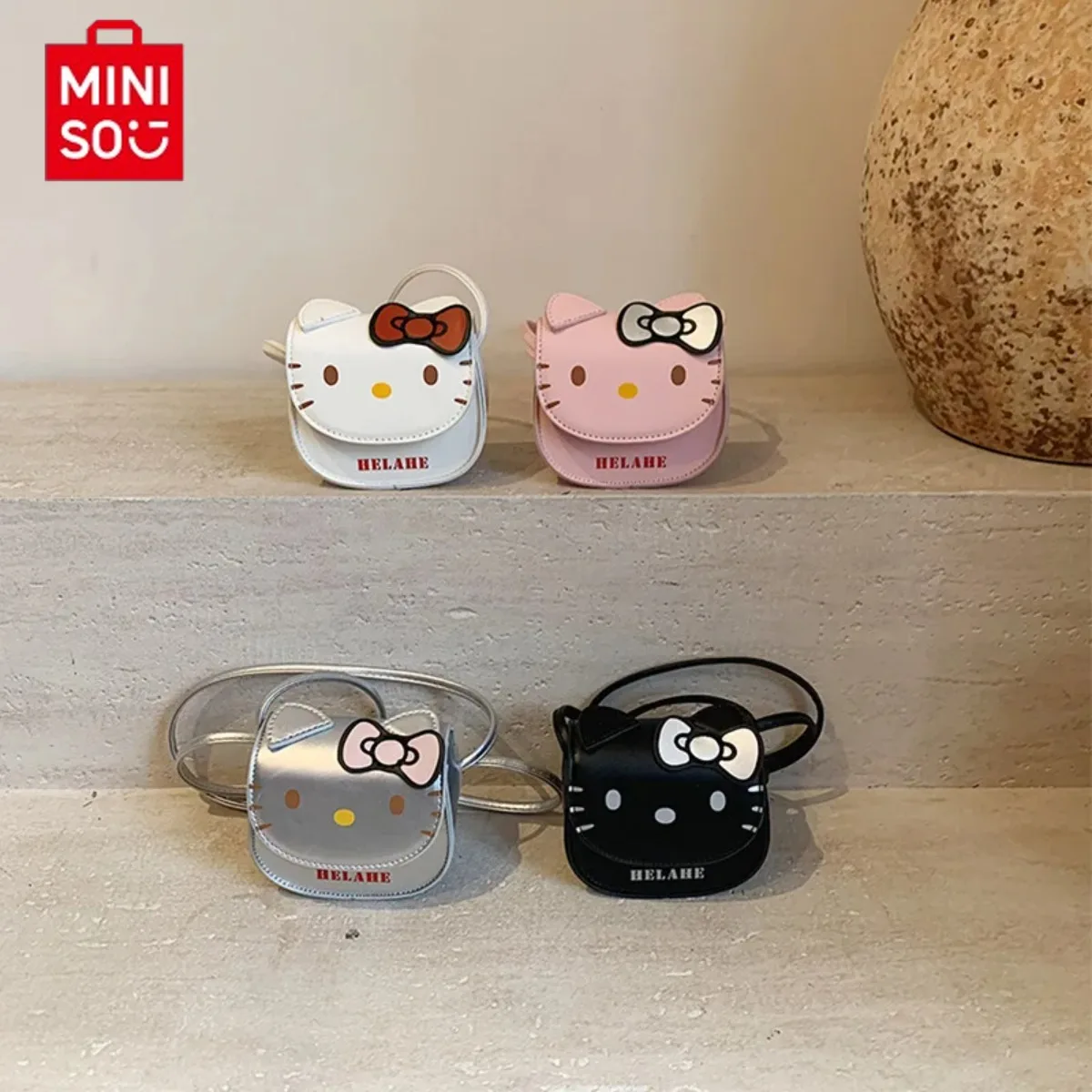 

MINISO Kitty Cartoon Cute Girly Heart Large Capacity Storage Miscellaneous Items Dress Up Accessories Mini Bag Girlfriend Gift