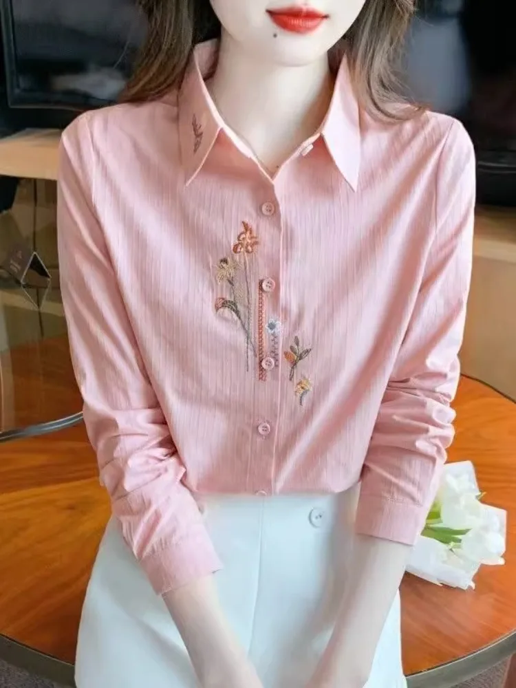 autumn-new-faionable-cotton-irt-women's-long-sve-embroidered-top-ear-cover-anti-aging-trendy-clothing-accory