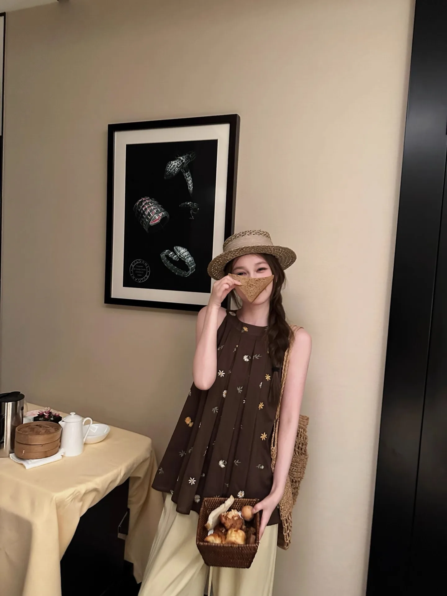 

Hanrted Embroidered Heavyweight Cotton Blend Svel Top for Women Breathable Comfortable Korean Sle Loose Fit irt