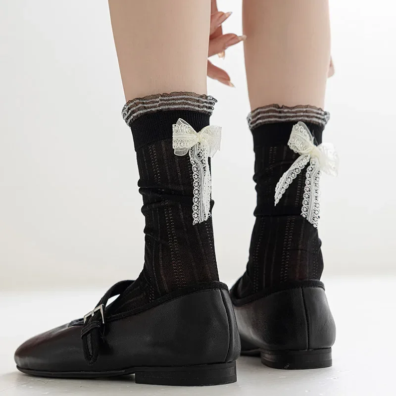 

Cute Women's Socks with Delicate Bow Knot Thin Style Mid-calf Lolita Pattern for Fashion
