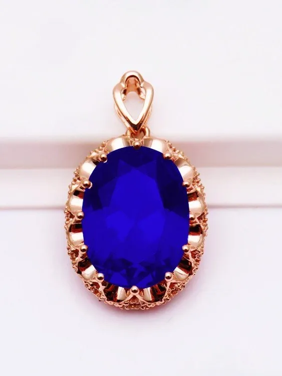 

Rose Gold Plated Engagement Necklace Women's Hollow out Micro Pave Pendant out Fashion Jewelry Luxury Blood Red