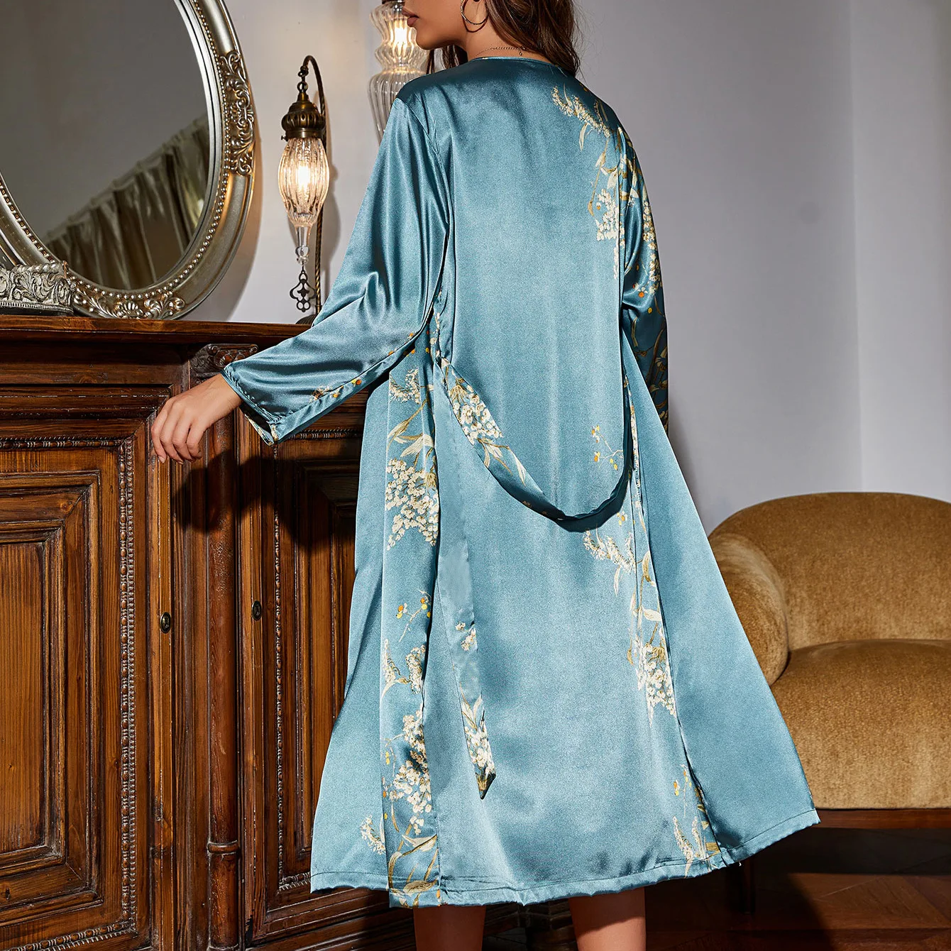 Simple Women's Four-season Loungewear, Lace-up Nightgown Two-piece Set, Thin Outer Wear Medium and Long Style