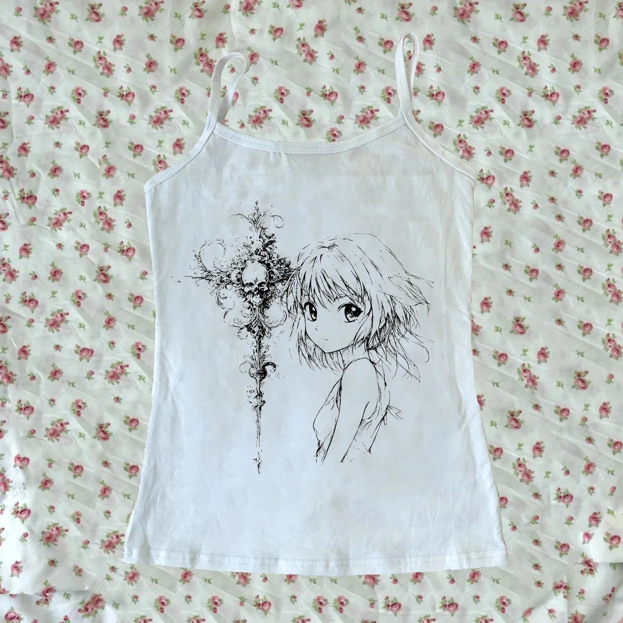 

Street wear Emo girls Gothic street T-shirt women's casual 2000s Gothic punk Y2K short sleeved basic T-shirt women