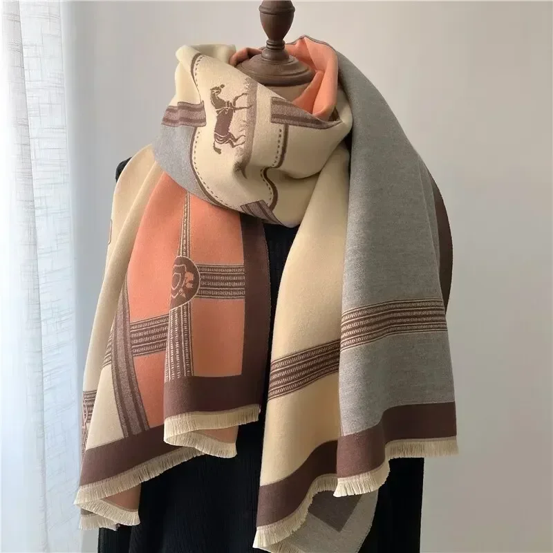 Winter New Fashion Warm Cashmere Shawl Scarf Women\'s Horse Print Pashmina Thick Scarf Women\'s Style Workplace Women