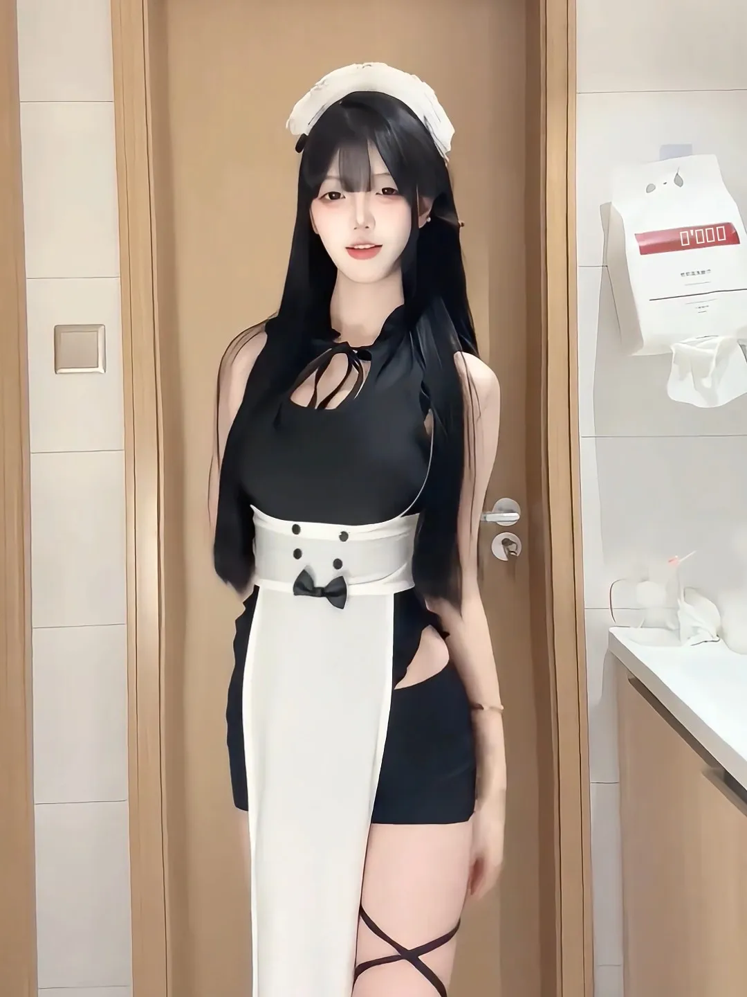 Sexy Maid Roleplay Onesie orts Bla And White Pure Desire Sle Bar Nightclub Fem Waitr orm Summer Faion Set