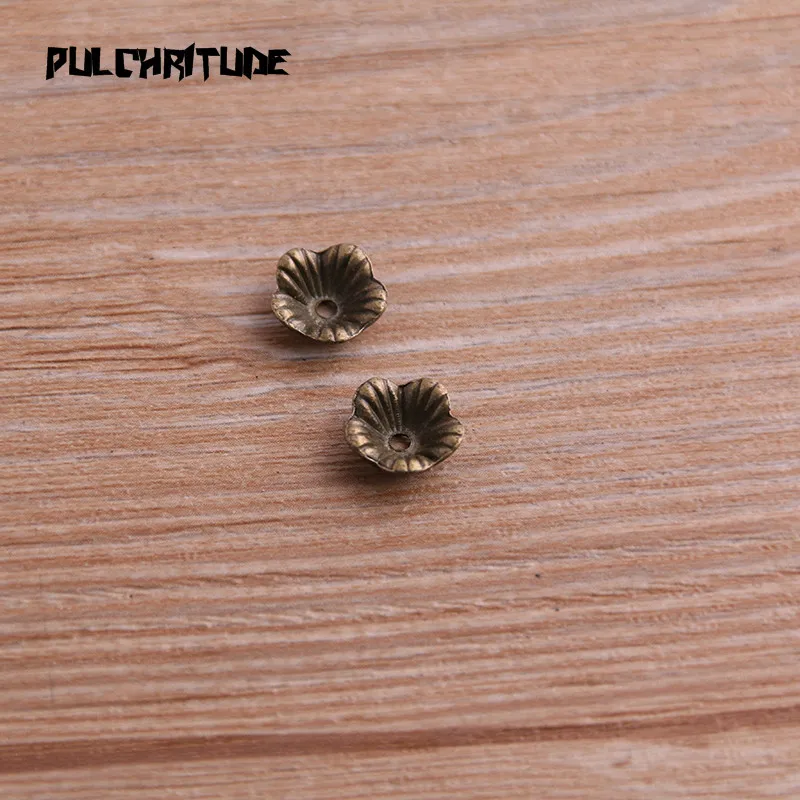 40pcs 4*9*9mm Two Color Bead Caps Charm Hollow Flower MINI Pendants Jewelry Accessories DIY Receptacle Charms