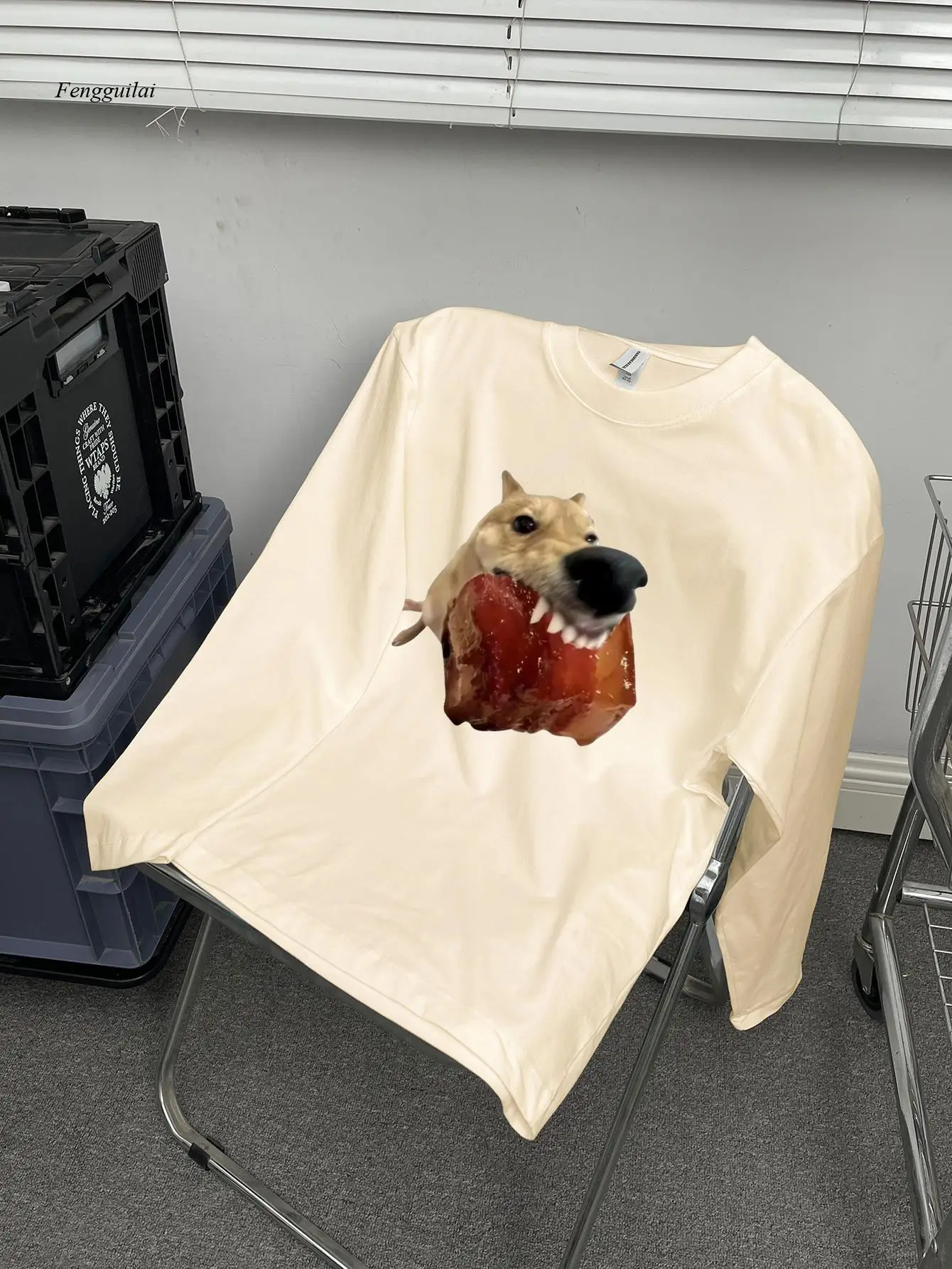 Casual Long Sleeve T-Shirt with Playful Dog & Meatball Graphic - Soft Cotton Crew Neck