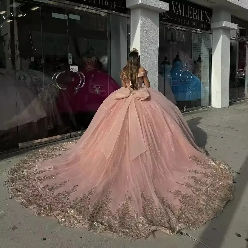 فساتين Quinceanera الوردية اللامعة مخصصة من الدانتيل الذهبي المزين بالدانتيل الحلو 16 فستان حفلة موسيقية حلوة 15 Vestidos De Quinceañ