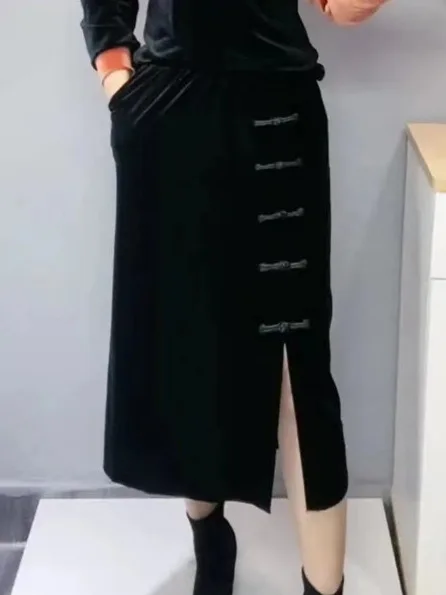 

Шикарная бархатная юбка для женщин среднего возраста, осенняя новинка, черная, длинная, с высокой талией, с разрезом, стройнящая, элегантная, повседневная, свободного кроя