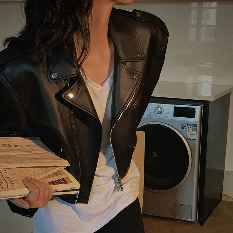 Genuine Leather Coat 2023 Spring New Casual Loose Kusa Black Sheepskin Lapel Shoulder Pad Short Zipper Motorcycle Jacket Women