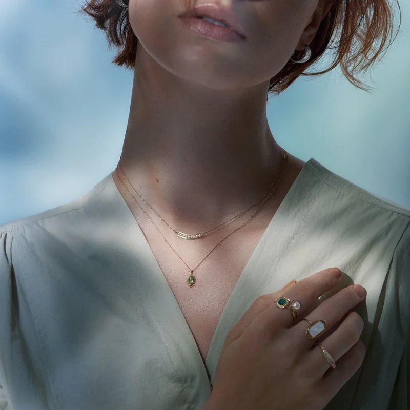 

Легкая роскошь: ожерелье из 925 стерлингового серебра с зеленым натуральным перидотом, высококачественное винтажное изысканное ожерелье с серебряным покрытием 10k золота