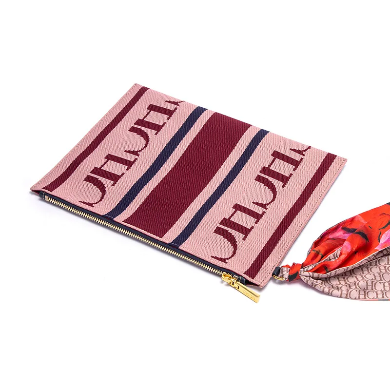 حقيبة نسائية من كارولينا هيريرا ذات الطراز العرقي بتصميم عتيق عالي الجودة مزخرفة بشريط يومي للسفر حقيبة يد نسائية